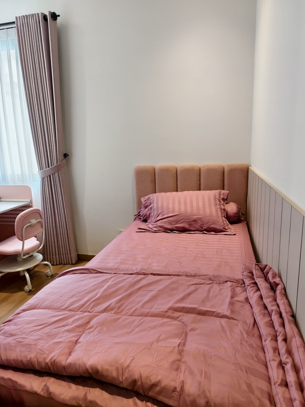 Rumah Baru full furnished di EONNA BSD CITY, Dekat EastVara Mall