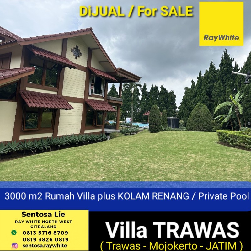 Dijual Rumah Villa Trawas JATIM- Area Royal Trawas - Plus Ada Kolam Renang / Private Pool - Halaman Hijau Dan Carport Luas 
