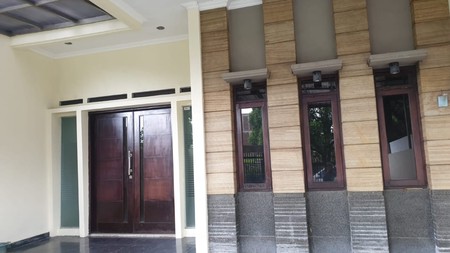 DIJUAL RUMAH SIAP HUNI SINGGASANA