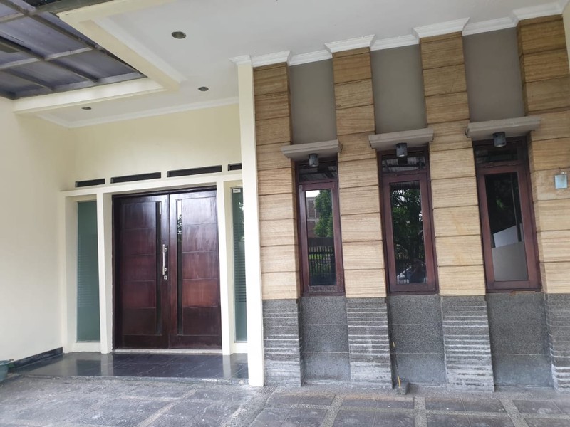 DIJUAL RUMAH SIAP HUNI SINGGASANA