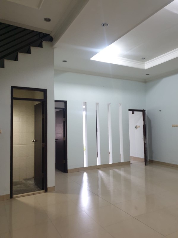 DIJUAL RUMAH SIAP HUNI SINGGASANA