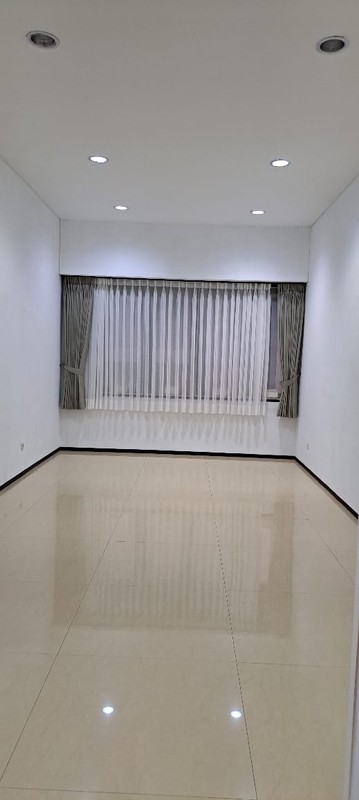 DIJUAL RUMAH SIAP HUNI SINGGASANA