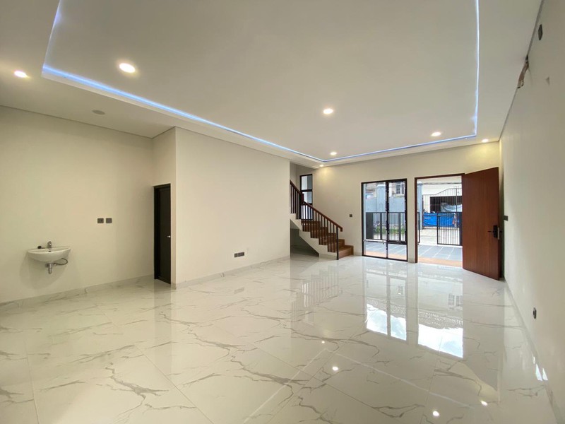 Cinere megapolitan luas 114 brand new 4kamar