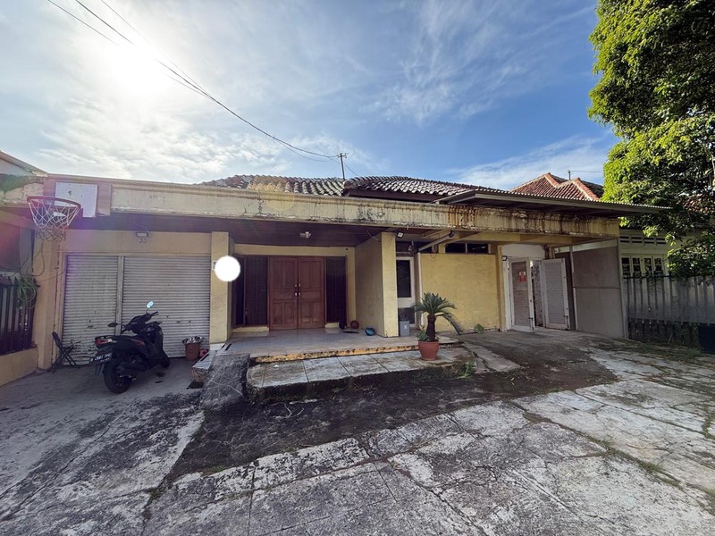 Dijual Rumah Lama dibawah NJOP  Setiabudi Jakarta Selatan