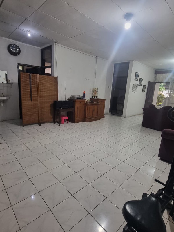 Rumah Hunian Di Pejaten Barat, Jakarta Selatan