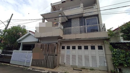 Murah. Rumah 3 lantai Harga Menarik Perum Griya Satwika, Cipatat Timur