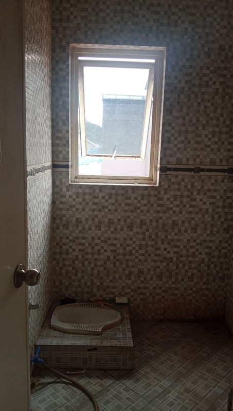 Murah. Rumah 3 lantai Harga Menarik Perum Griya Satwika, Cipatat Timur