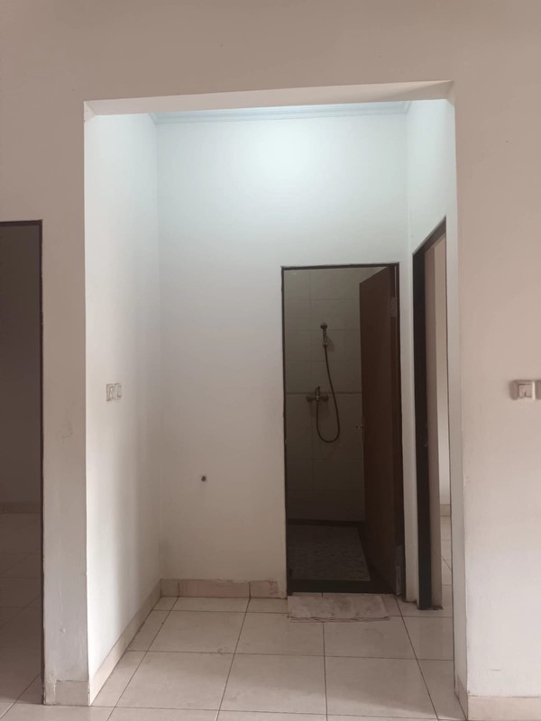 Flash Sale. Rumah luas Villa Melati Mas, Serpong