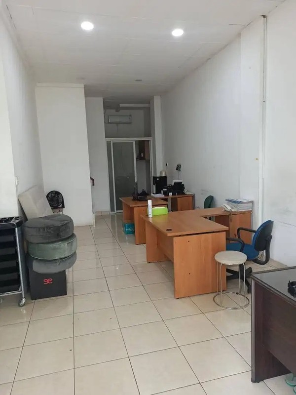 Jarang Ada. Ruko 3 lantai di Golden Madrid 2, BSD