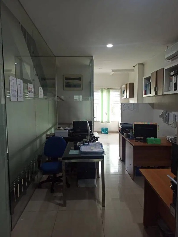 Jarang Ada. Ruko 3 lantai di Golden Madrid 2, BSD