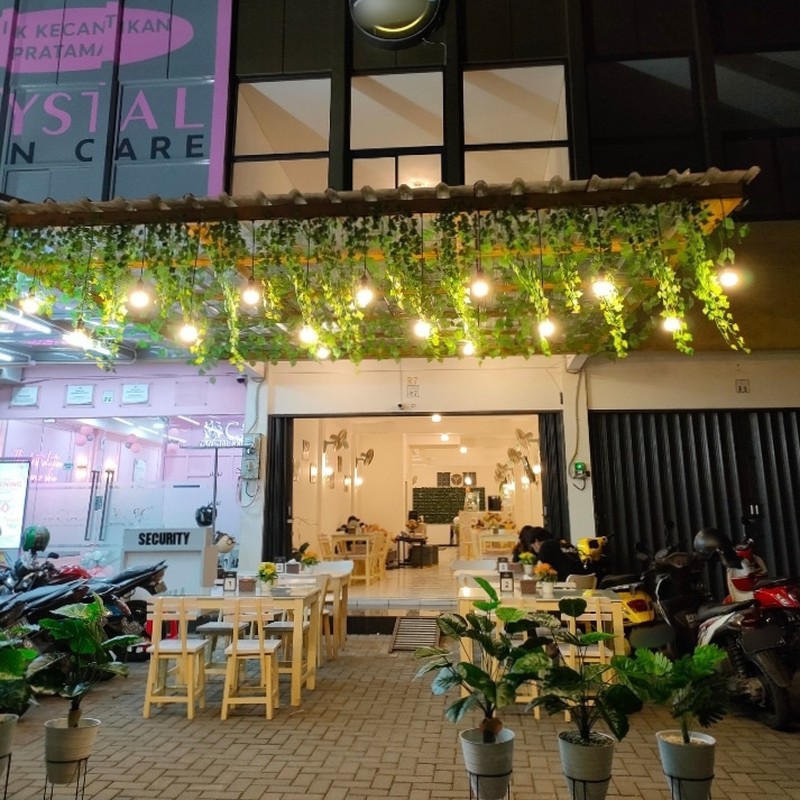 Jual Ruko Strategis Pinggir Jalan Raya, Cocok Untuk Kuliner/Kantor Di Mertoyudan, Jawa Tengah