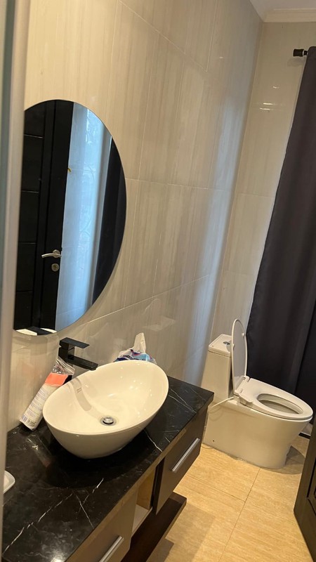 Rumah Siap Huni dan strategis di Bali View Cirendeu