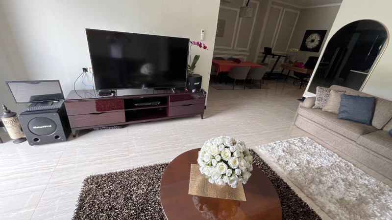 Rumah Siap Huni dan strategis di Bali View Cirendeu