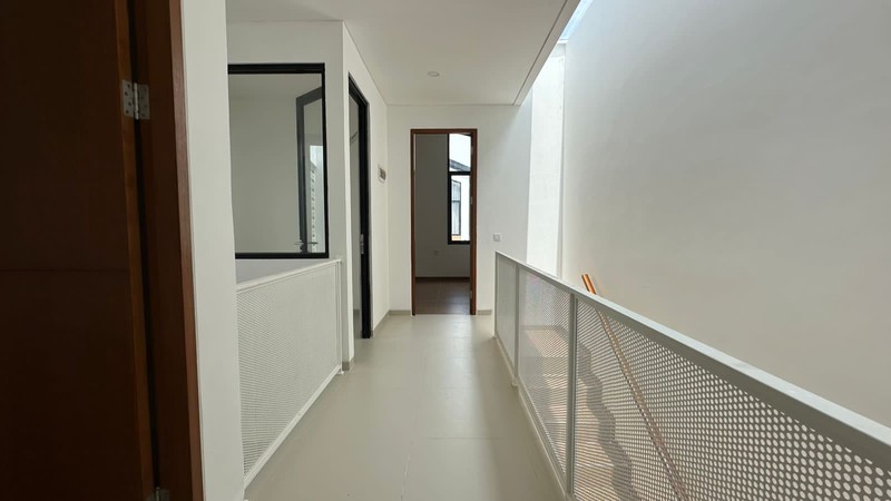 [Brand New] Rumah 2 Lantai Siap Huni dengan Hunian Nyaman dan Asri @Ciputat