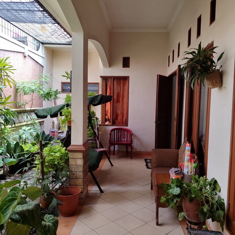 Rumah Bagus Di Komp Pribadi, Jl Raya Condet Jakarta Timur