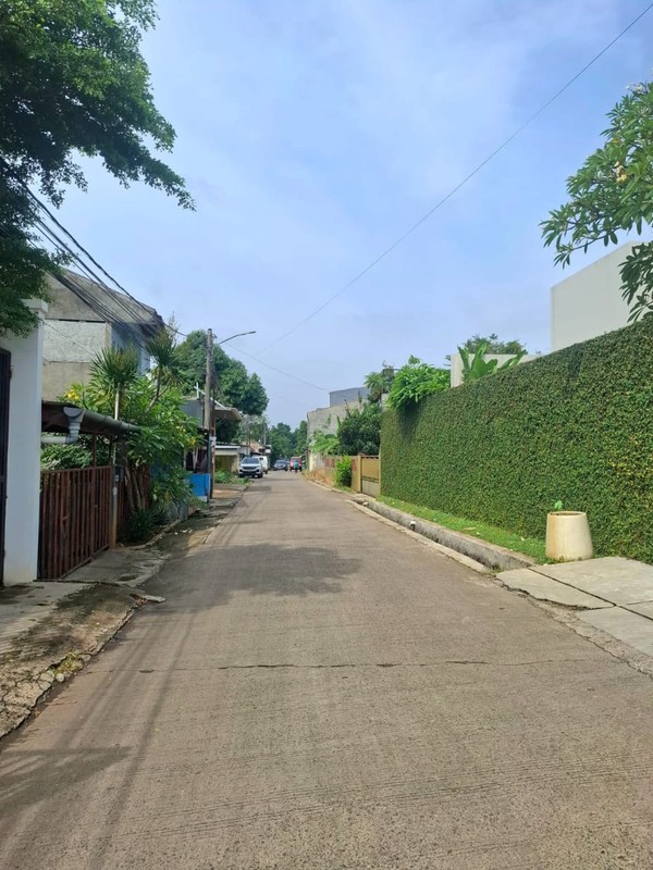 Rumah Mewah siap huni di Pondok Aren, Tangerang Selatan