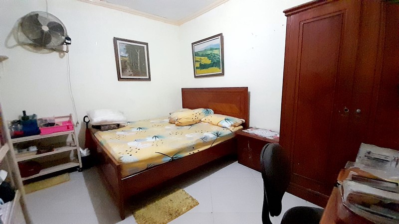 Rumah di Merpati Menteng Dalam Tebet