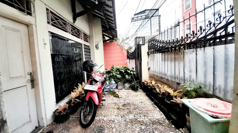 Rumah di Merpati Menteng Dalam Tebet Jaksel