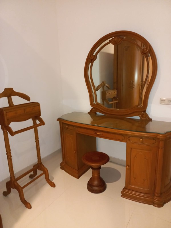 Sewa Rumah Pakuwon Indah Full Furnished Dekat Graha Family, Pakuwon Mall, National Hospital, Sampoerna Academy