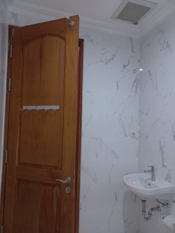 Sewa Rumah Pakuwon Indah Full Furnished Dekat Graha Family, Pakuwon Mall, National Hospital, Sampoerna Academy