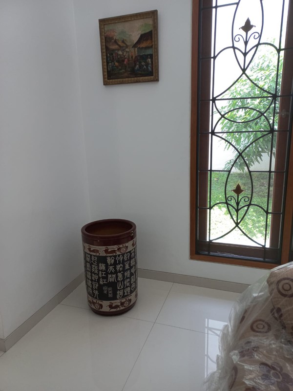 Sewa Rumah Pakuwon Indah Full Furnished Dekat Graha Family, Pakuwon Mall, National Hospital, Sampoerna Academy