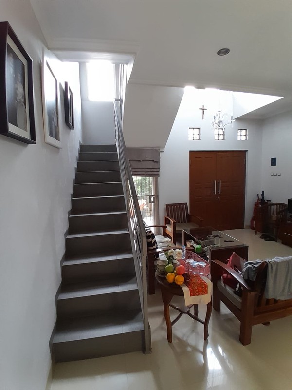 Rumah Bagus Di Jl Jalak, Komp DPR Pondok Ranji Tangerang Selatan