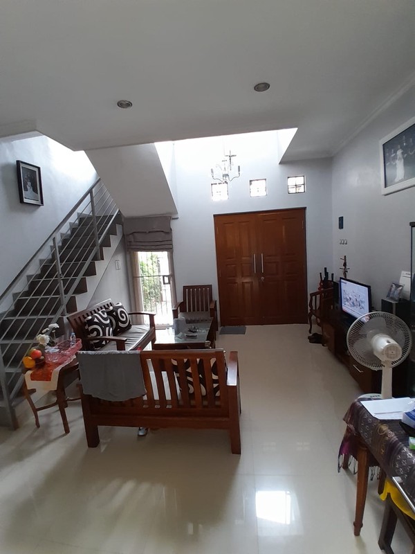 Rumah Bagus Di Jl Jalak, Komp DPR Pondok Ranji Tangerang Selatan