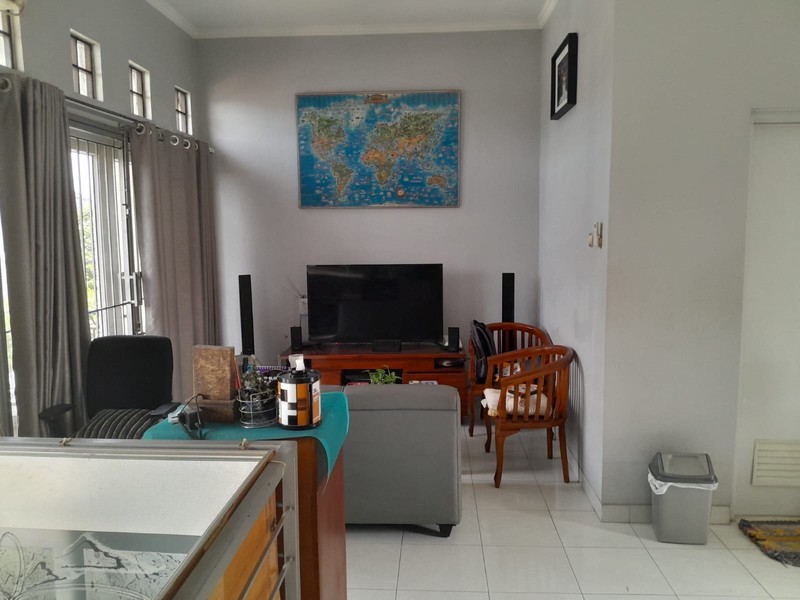 Rumah Bagus Di Jl Jalak, Komp DPR Pondok Ranji Tangerang Selatan