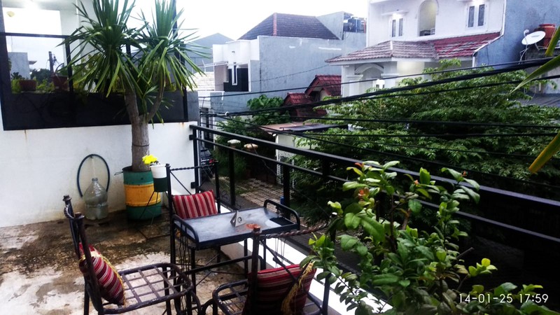 Rumah Bagus Di Komp Villa Japos, Jl Flamboyan Pondok Aren