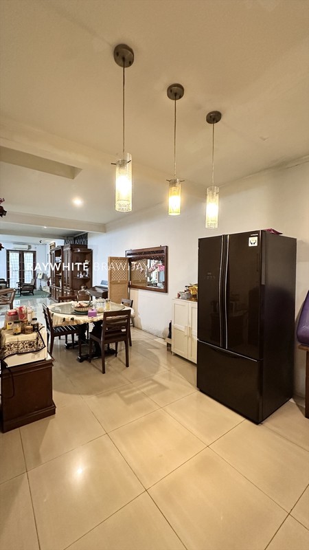 Rumah Lingkungan Tenang Area Lebak Bulus