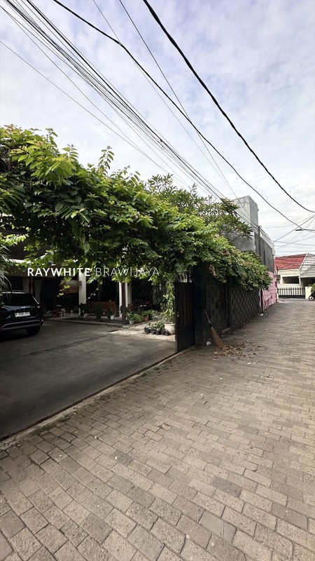 Rumah Lingkungan Tenang Area Lebak Bulus