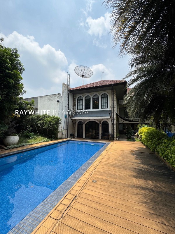 Rumah Mewah Under Market Price Area Kemang Ampera