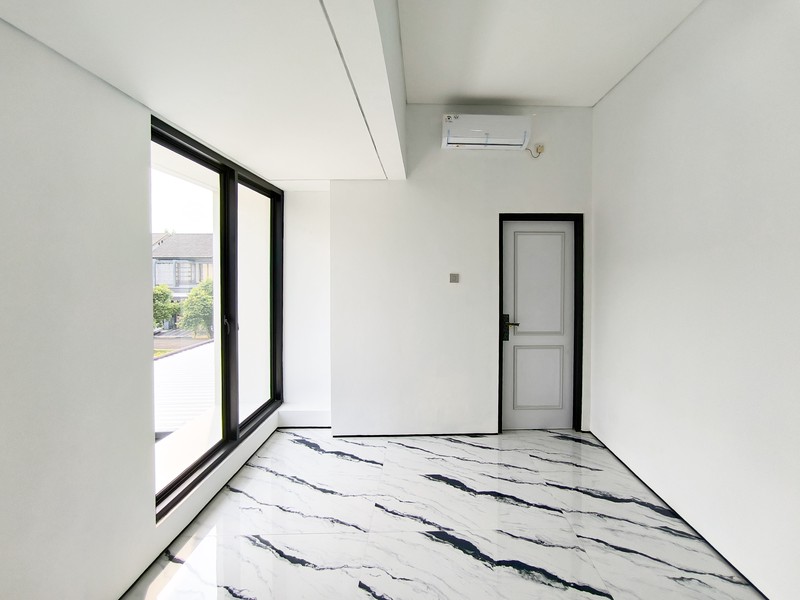 Rumah Brand New Design Modern Di Cluster Emerald Bintaro Jaya