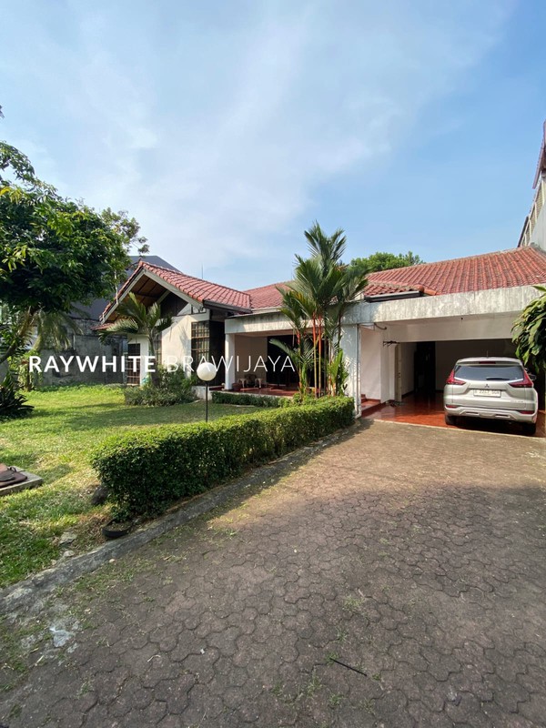 Rumah Cocok Untuk Usaha Dibawah NJOP Lokasi Strategis Area Kemang