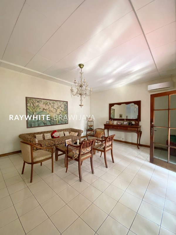 Rumah Cocok Untuk Usaha Dibawah NJOP Lokasi Strategis Area Kemang