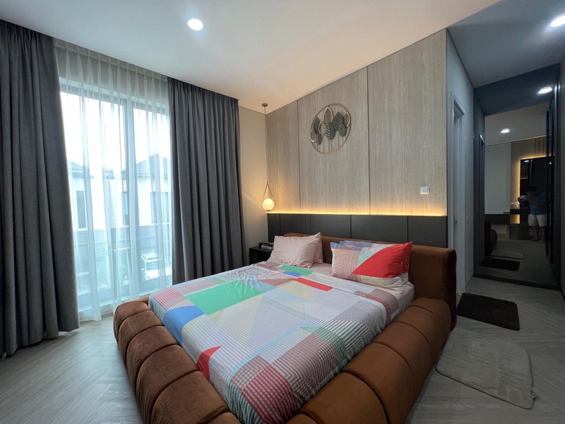Rumah Desain Modern Di Jual Fully Furnished Cluster Baru Discovery Amore Bintaro Jaya