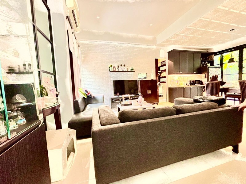 Dijual rumah di Bintaro Jaya Sektor 9 