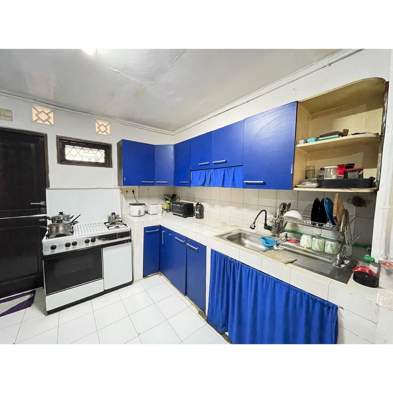 Rumah dgn luas besar, terawat dan harga 2M an di Komp DPR, Pondok Ranji