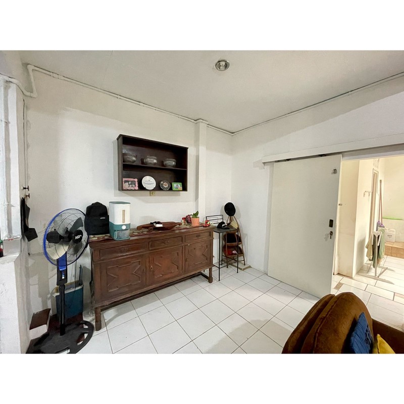 Rumah dgn luas besar, terawat dan harga 2M an di Komp DPR, Pondok Ranji