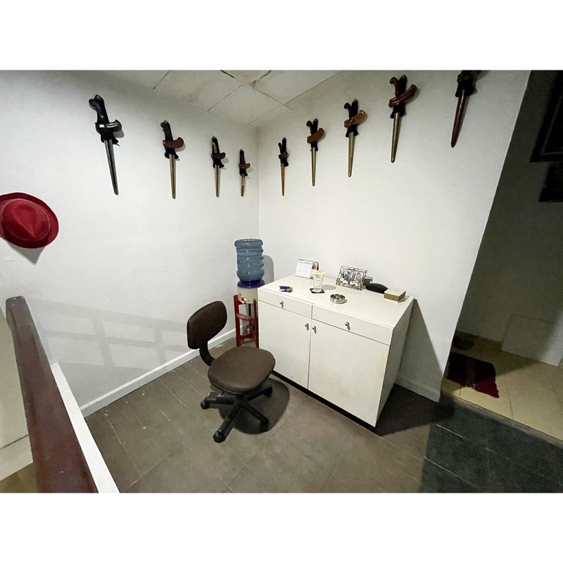 Rumah dgn luas besar, terawat dan harga 2M an di Komp DPR, Pondok Ranji