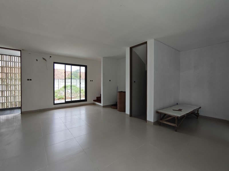 Dijual rumah baru dibawah 2 milyar ,hanya 4 units di jalan joglo raya jakarta barat