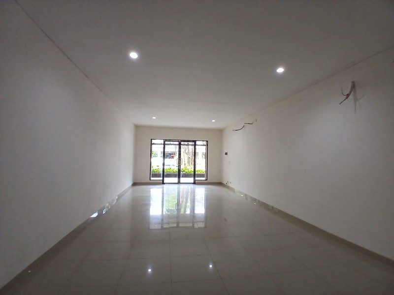 Disewa Ruko 3 lantai di Podomoro Golf View Gunung putri bogor