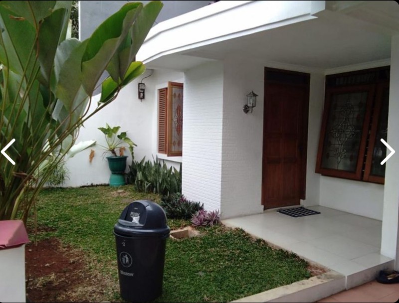 Di jual Rumah  di Jl Kenari Bintaro Sektor 2 - Ciputat Timur