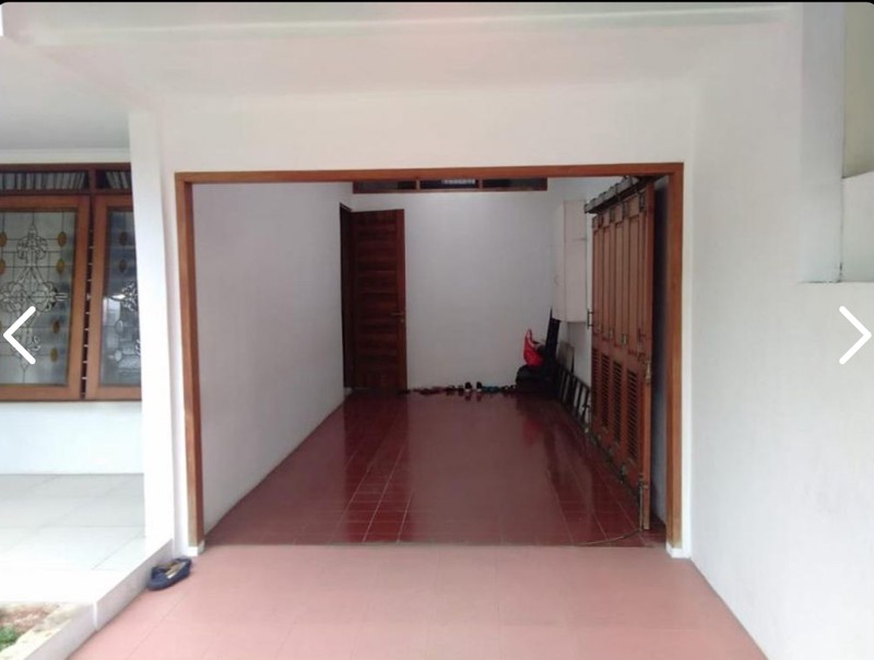 Di jual Rumah  di Jl Kenari Bintaro Sektor 2 - Ciputat Timur