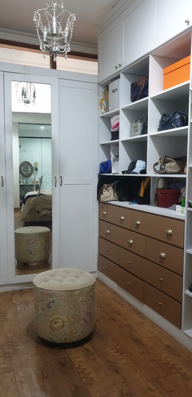 Di jual Rumah  di Jl Kenari Bintaro Sektor 2 - Ciputat Timur