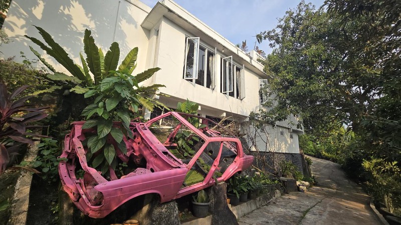 Rumah Bagus Di Jl Raya PDK Pamulang Tangerang Selatan