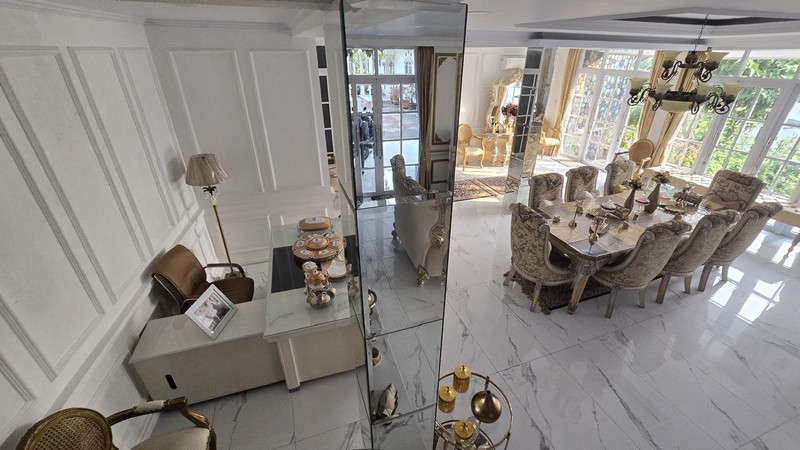 Rumah Bagus Di Jl Raya PDK Pamulang Tangerang Selatan