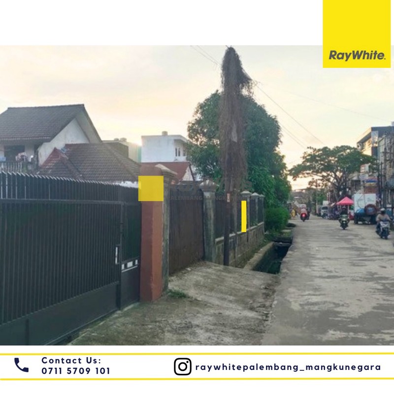 Tanah luas 570 m2 di Kemang Manis