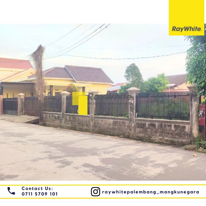 Tanah luas 570 m2 di Kemang Manis