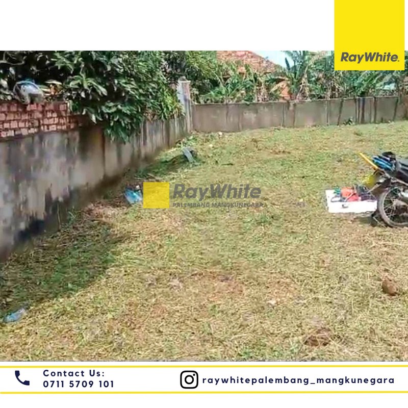 Tanah luas 570 m2 di Kemang Manis